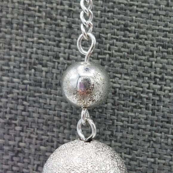 Necklace Silver Toned Twisted Rope Chain Textured Beaded 34" Long Classic Simple - Picture 4 of 7